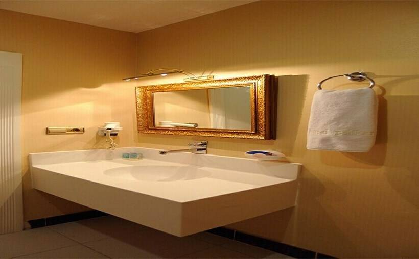 スタンダードルーム, Pelikan Otel