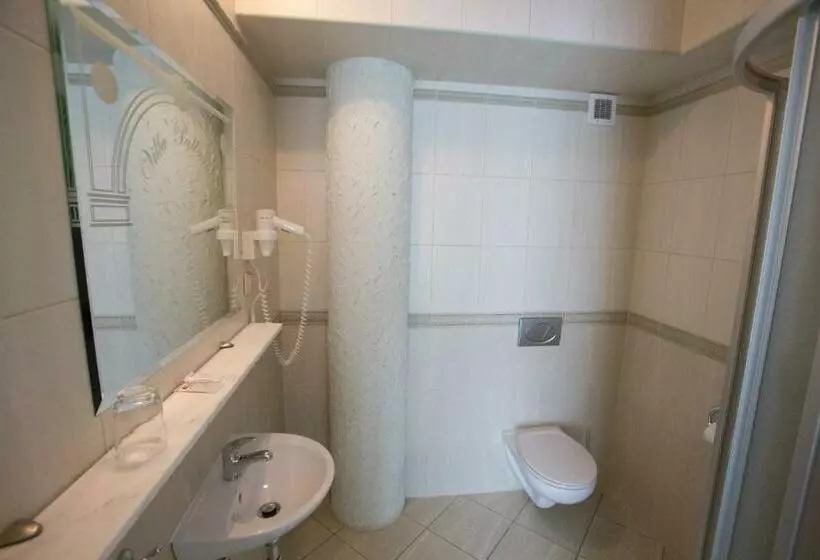 اتاق استاندارد یک نفره, Villa Palladium