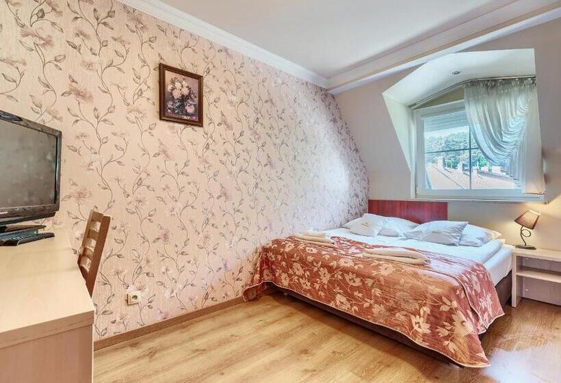 标准间, Villa Palladium