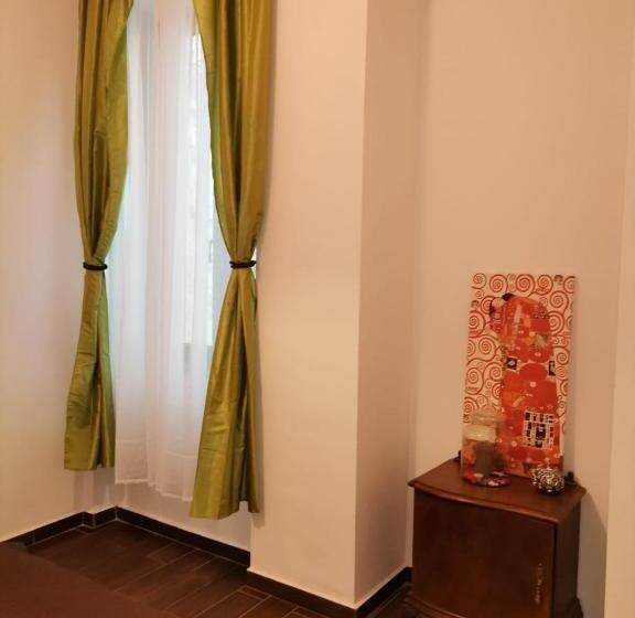 이코노미 룸, Vintage Downtown Hostel