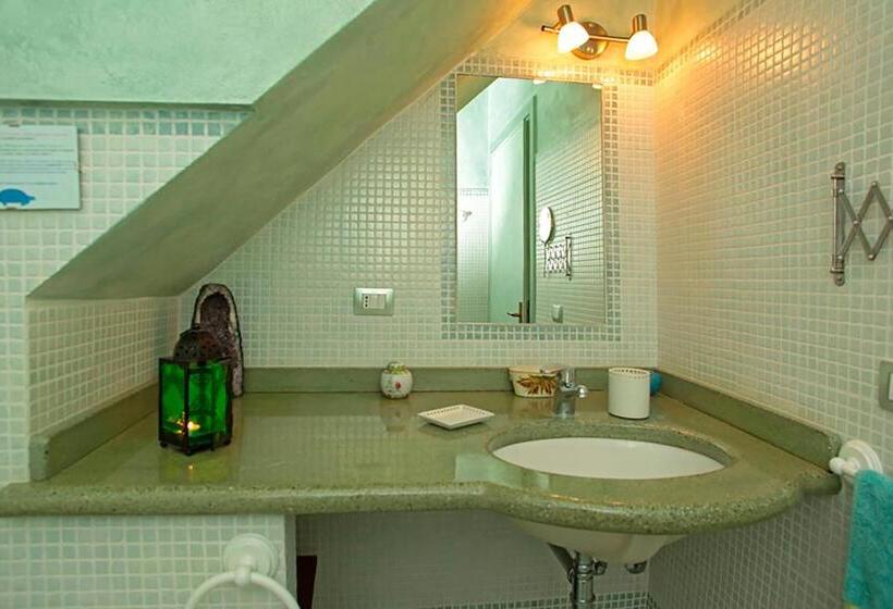 스탠다드 트리플 룸, Alba B&b