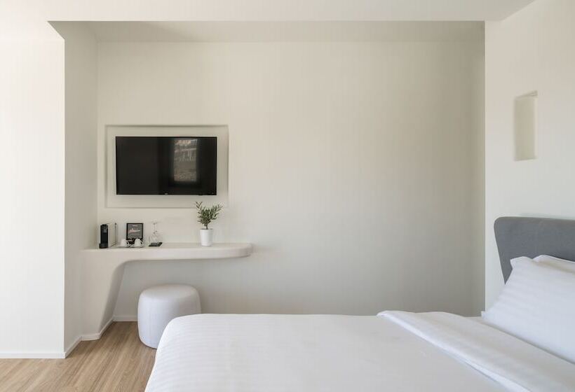 Chambre Standard Lit Double Vue Mer, Arocaria