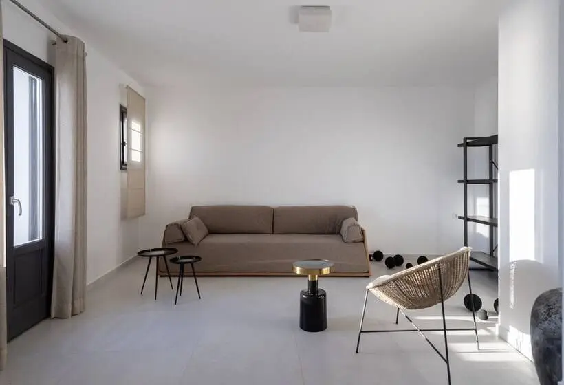 1 Bedroom Deluxe Apartment Sea View, La Maltese Residences