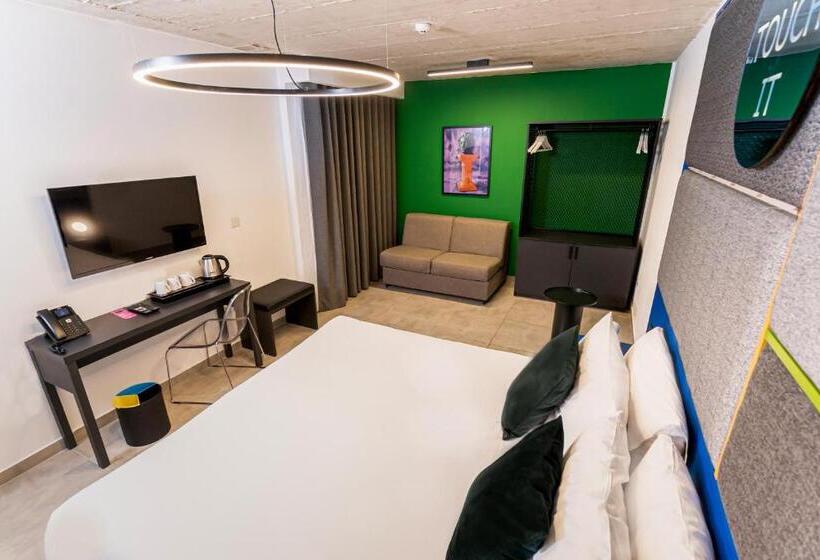 اتاق راحتی سه تخته, Ikyk Hotel Ik Collection