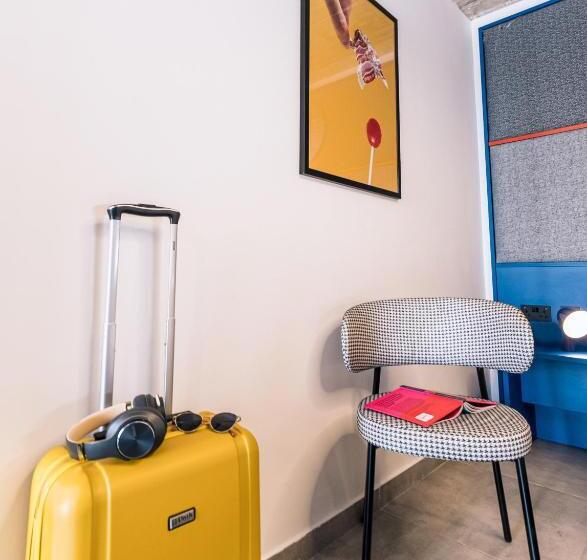 اتاق لوکس با وان آب گرم, Ikyk Hotel  Ik Collection