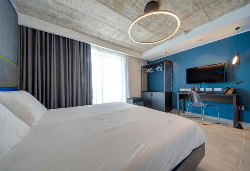 اتاق لوکس با وان آب گرم, Ikyk Hotel Ik Collection