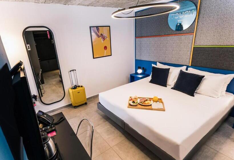 اتاق لوکس با وان آب گرم, Ikyk Hotel Ik Collection