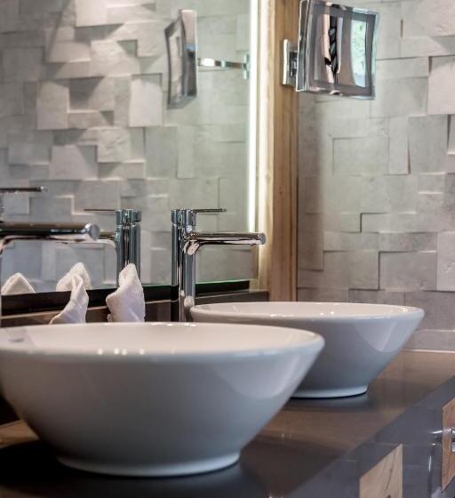 סוויטת סופריור, Aktiv & Wellnesshotel Bergfried