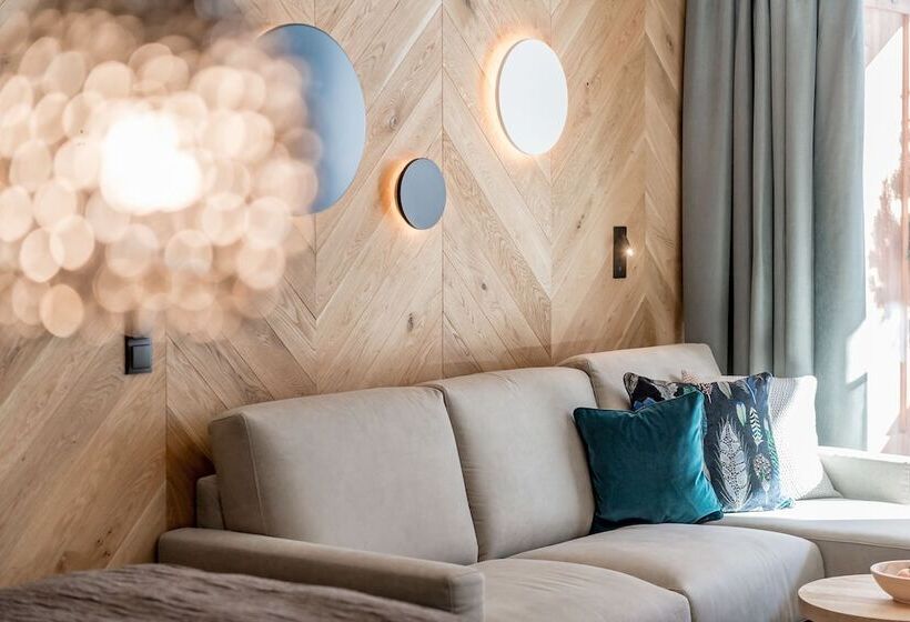 סוויטה, Aktiv & Wellnesshotel Bergfried