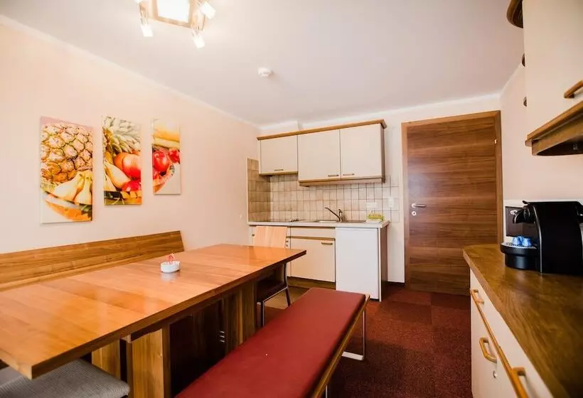 3ベッドルームのスーペリアアパートメント, Aparthotel Dorfplatzl Garni