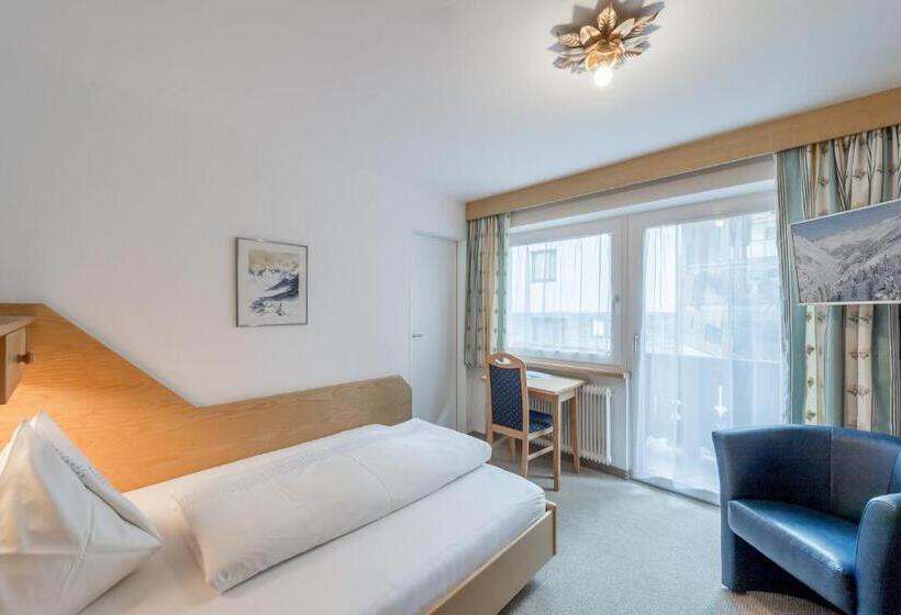 带阳台的标准单人间, Pension Michael