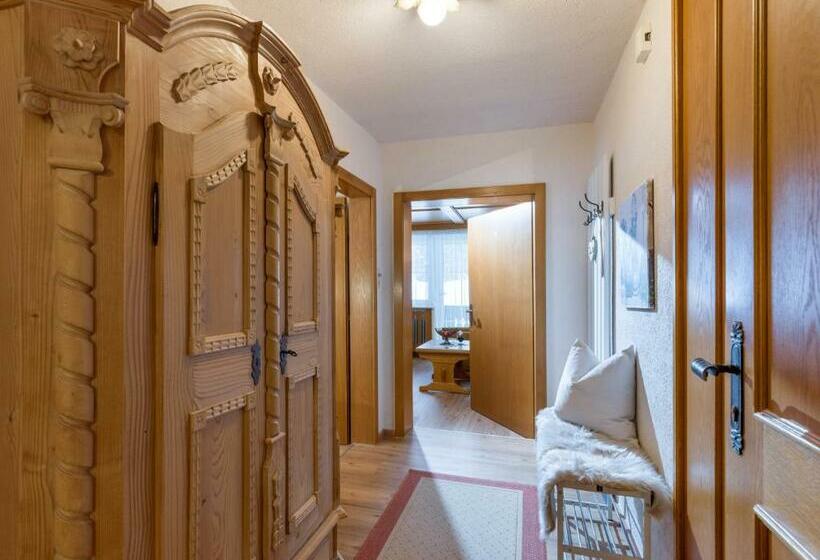 침실 2개 아파트, Bergheim