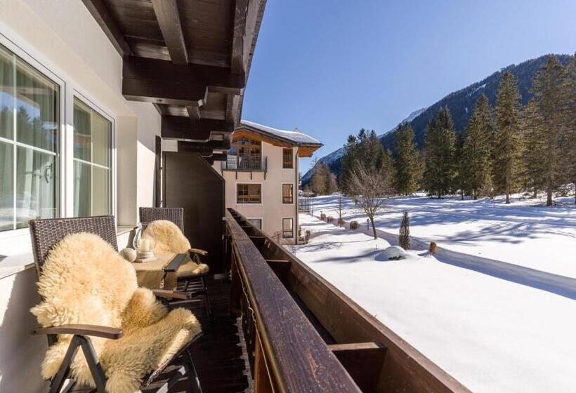 스탠다드 트리플 룸, Bergheim