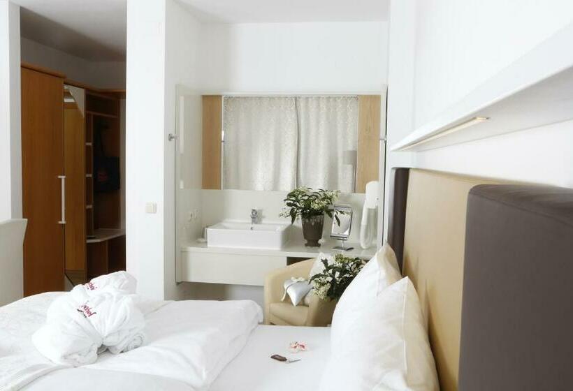 스탠다드 발코니 룸, Boutique Hotel Loipenhof