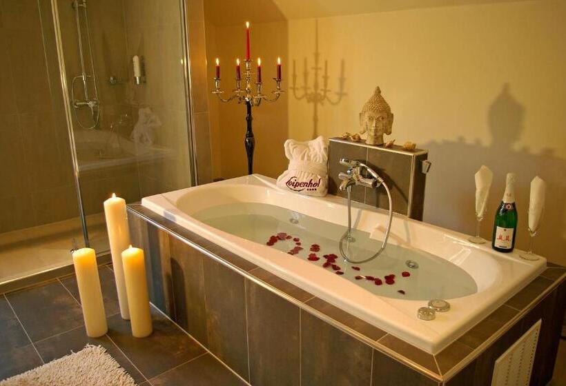 발코니가 있는 스위트, Boutique Hotel Loipenhof