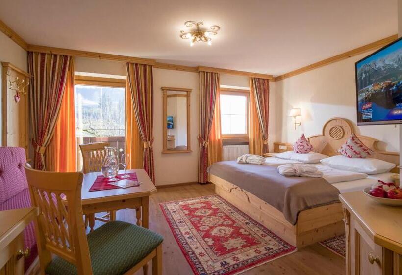 Номер Стандарт, Erlebnisgut & Reiterhof Oberhabach