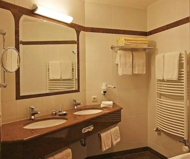 マウンテンビューファミリールーム, Ferienhotel Sonnenhof