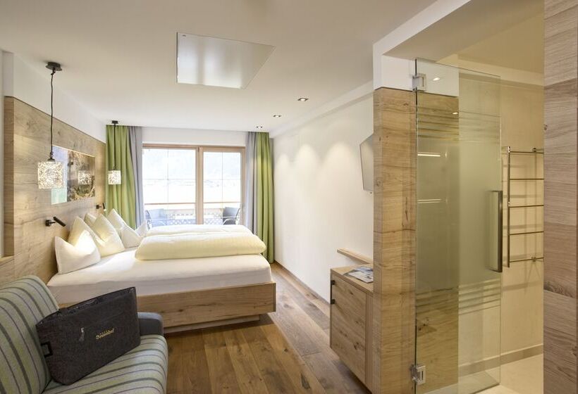 可观山景的小型套房, Ferienhotel Sonnenhof