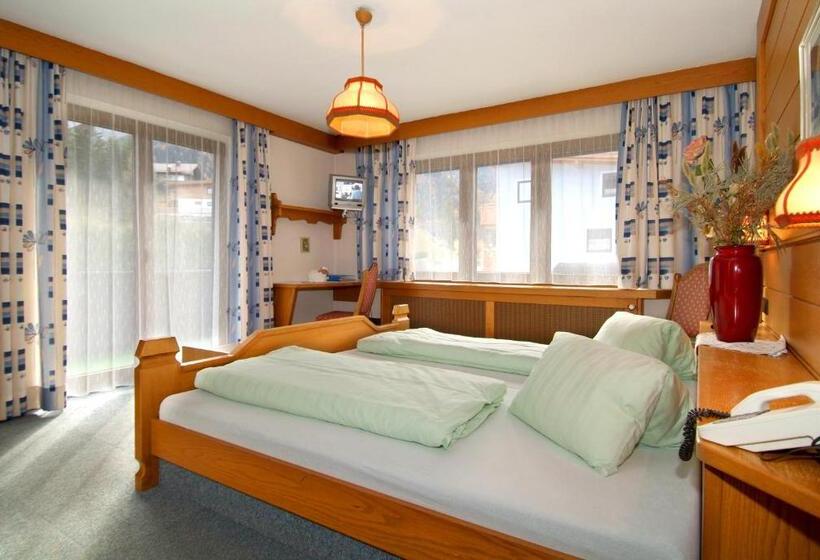 スタンダードルーム, Alpina Regina