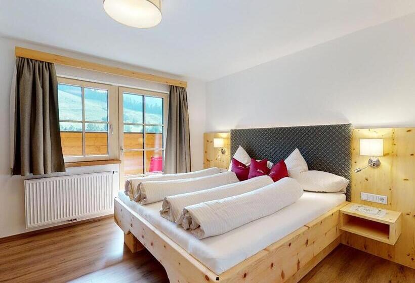 آپارتمان 1 خوابه با بالکن, Erbhof Hinterrain