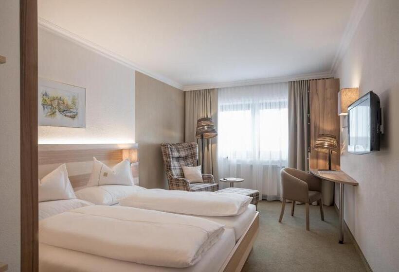 标准间, Madeleine