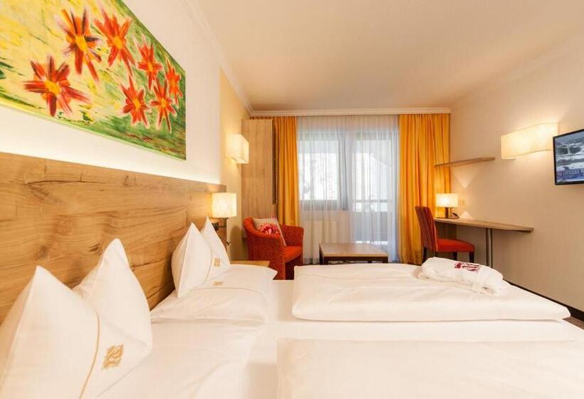 标准间, Madeleine