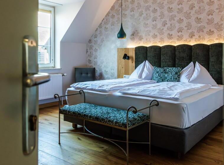 Номер Стандарт, Restaurant Zur Post