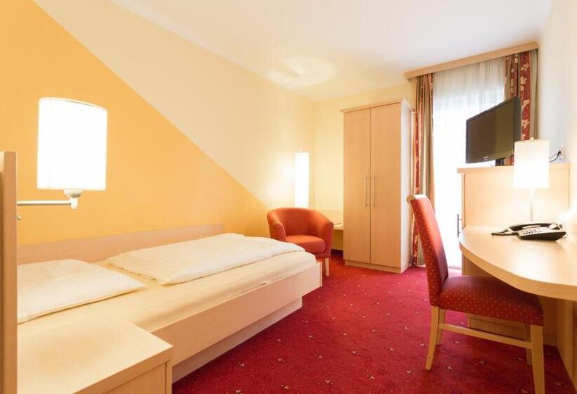 스탠다드 싱글 룸, Restaurant Böck Roter Hahn