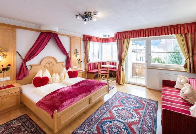 سوئیت با بالکن, Wohlfühlhotel Innertalerhof