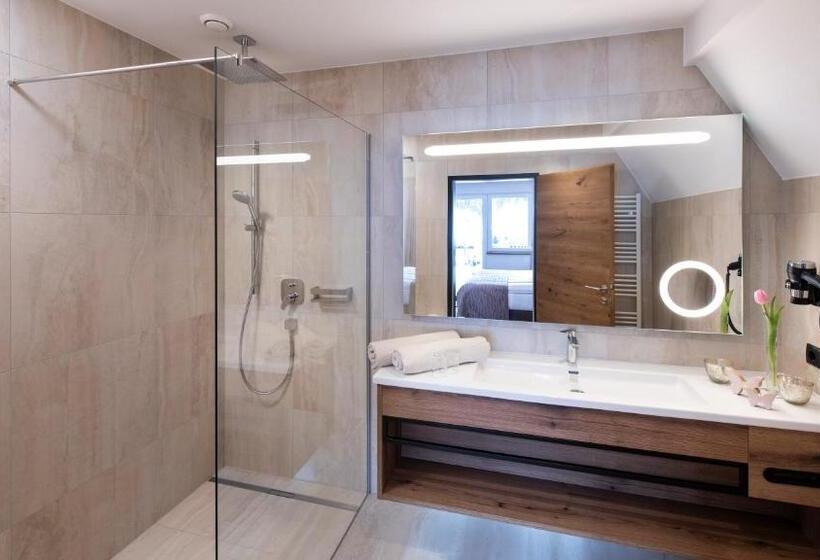 سوییت اجرایی, Wohlfühlhotel Innertalerhof