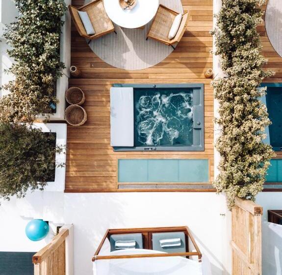 Люкс Вид на Море, Avgoustos Suites Naxos