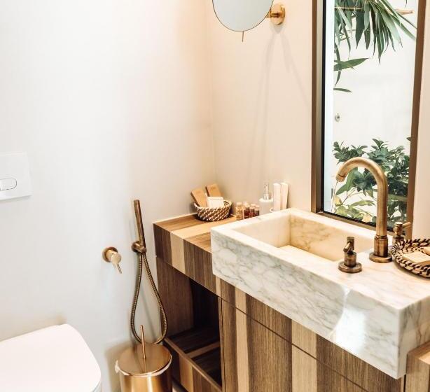 Люкс Вид на Море, Avgoustos Suites Naxos