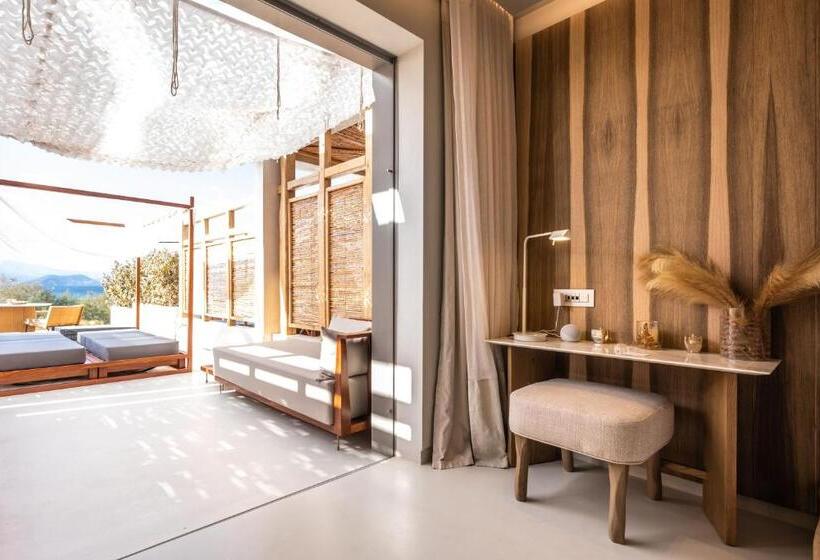 Люкс Вид на Море, Avgoustos Suites Naxos