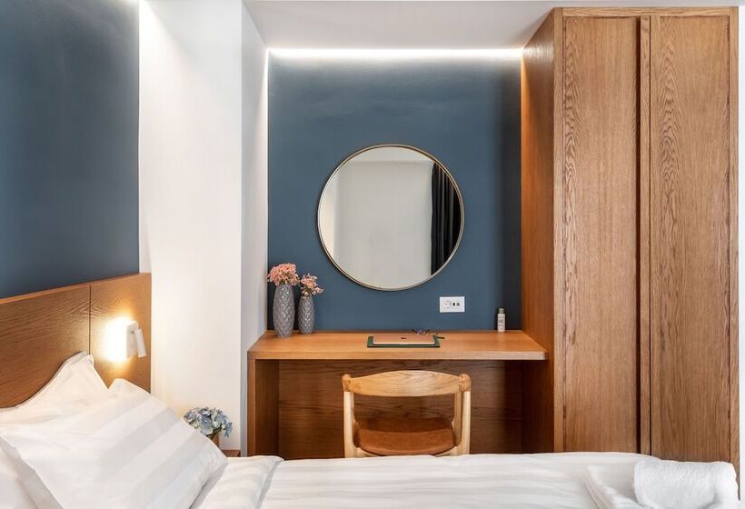 سوییت جونیور با چشم‌انداز دریا, Days City Suites