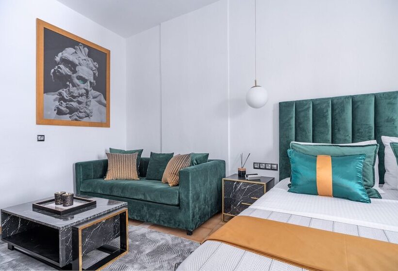 オーシャンビューデラックスステューディオ, Mr P. Boutique Residence