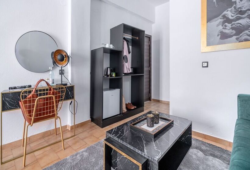 استودیو لوکس با چشم‌انداز دریا, Mr P. Boutique Residence