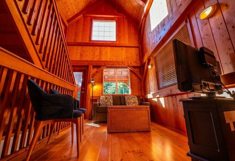 キャビン, The Cabins At Terrace Beach