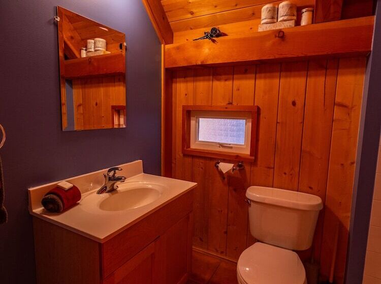 キャビン, The Cabins At Terrace Beach