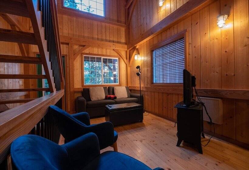 キャビン, The Cabins At Terrace Beach