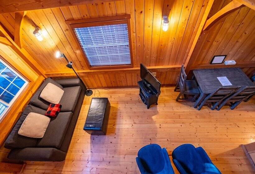 キャビン, The Cabins At Terrace Beach