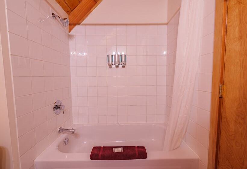 キャビン, The Cabins At Terrace Beach