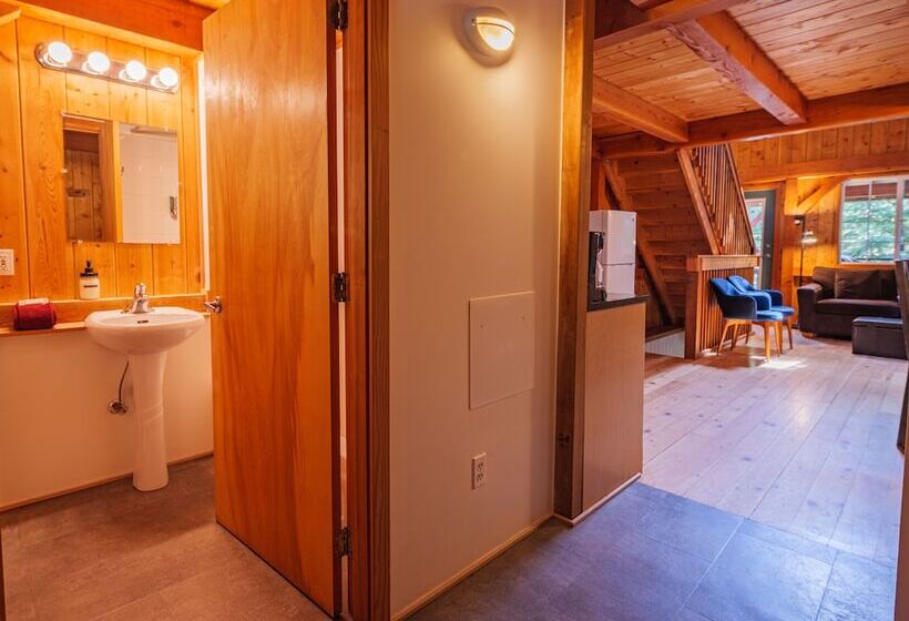 キャビン, The Cabins At Terrace Beach