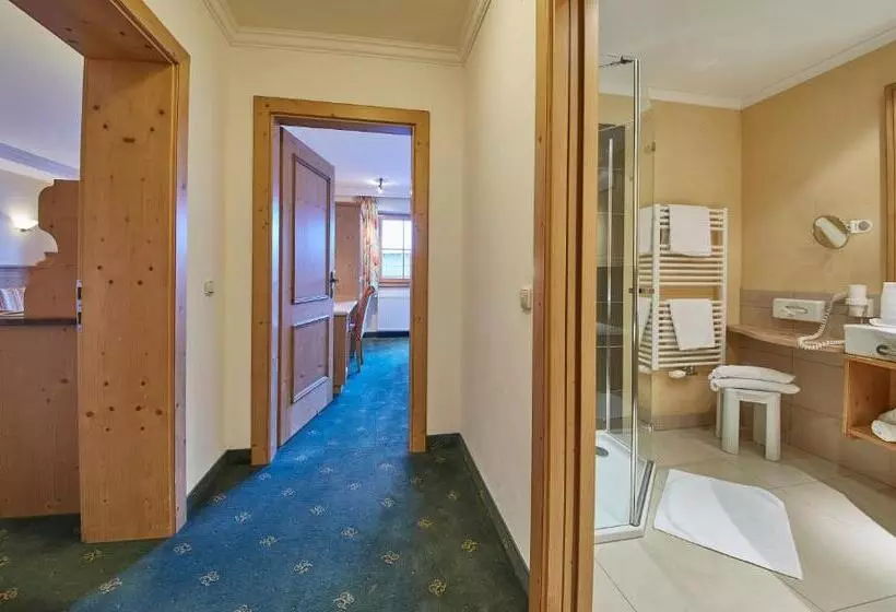 デラックススイート, Bauernhof Hotel Oberschwarzach