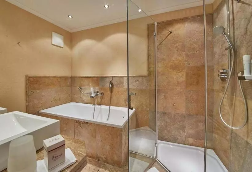 スーペリアースイート, Bauernhof Hotel Oberschwarzach