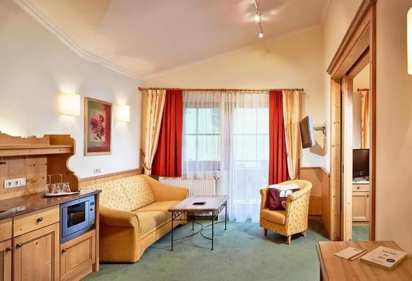 スイート, Bauernhof Hotel Oberschwarzach