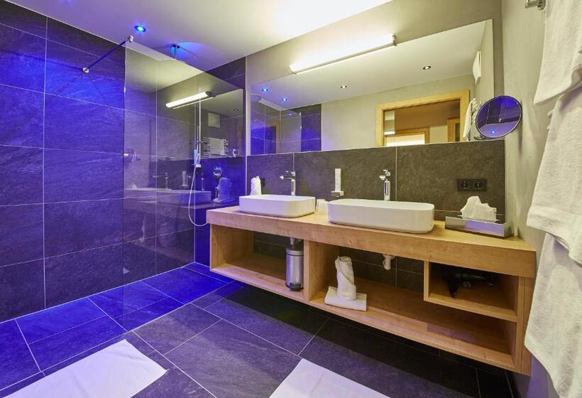 패밀리 스위트, Bauernhof Hotel Oberschwarzach