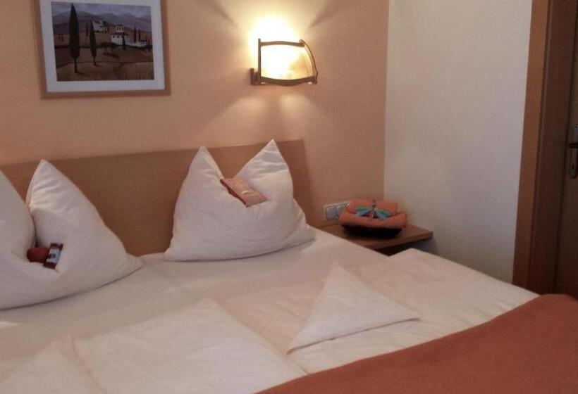 شقة 3 غرف, Appartements Fritz Sagmeister