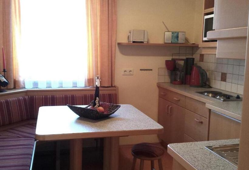 شقة 3 غرف, Appartements Fritz Sagmeister