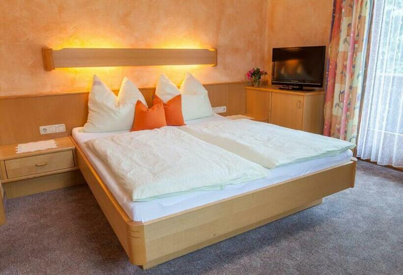 Номер Стандарт Вид на Горы, Gästehaus Elisabeth