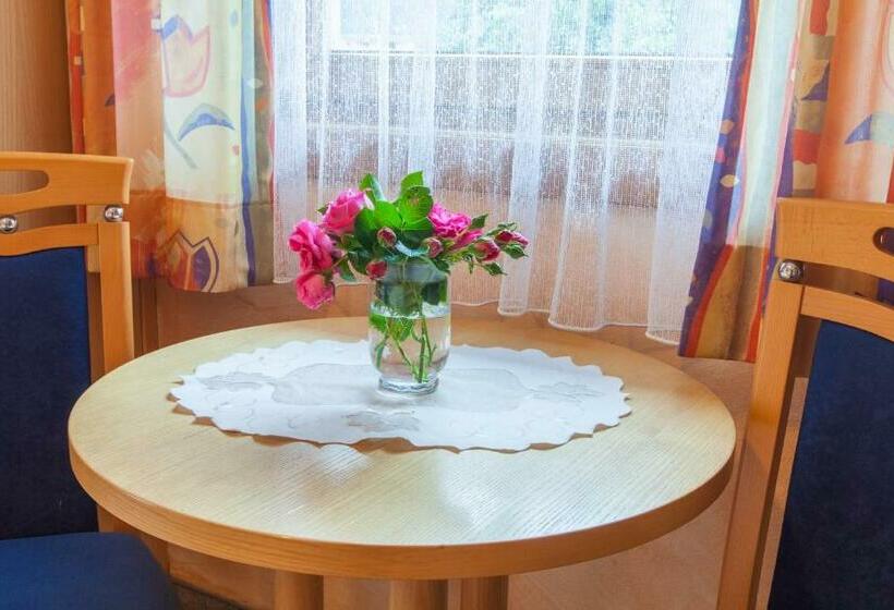 Номер Стандарт Вид на Горы, Gästehaus Elisabeth